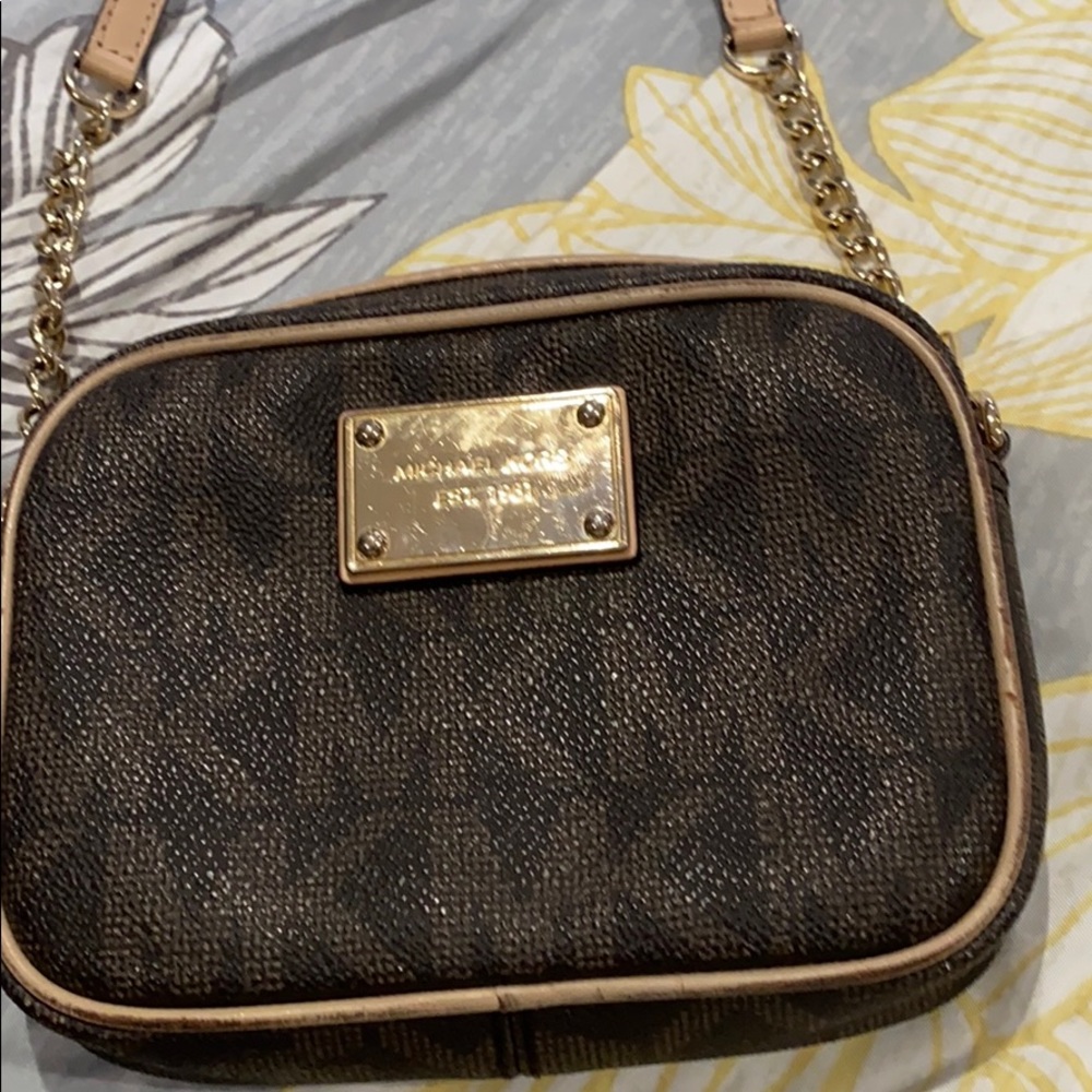 Michael Kors crossbody
